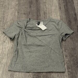 New with Tags! Divided Brand XS Cute Short Sleeve‎ Shirt